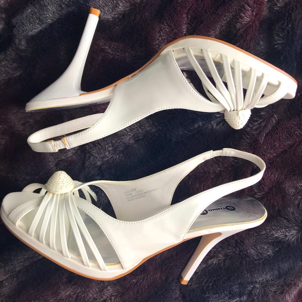 StudioHd2 Slingback heels